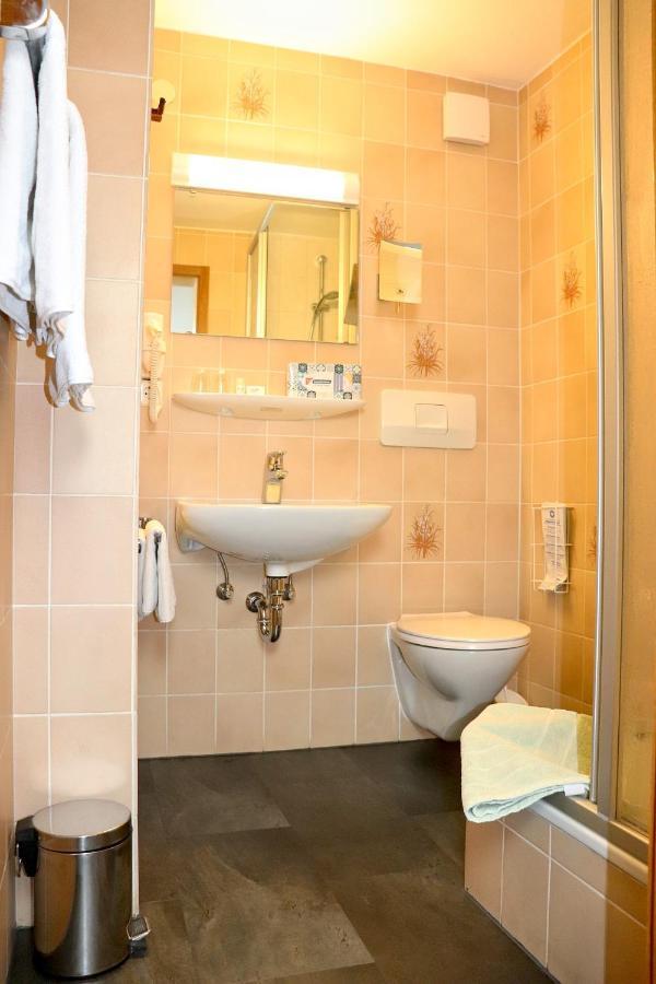 Bayerischer Hof Heiligenberg Bagian luar foto